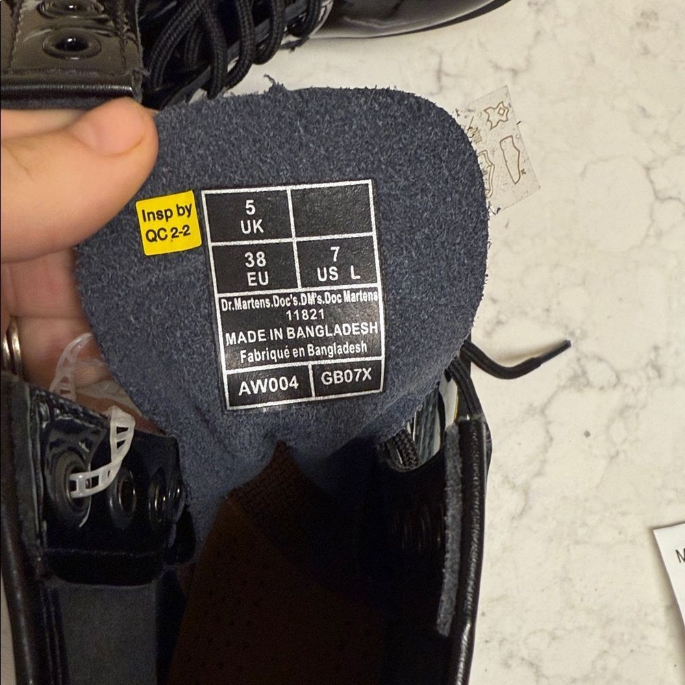 NEW‎ Dr. Martens 1460 patent leather - Picture 9 of 10